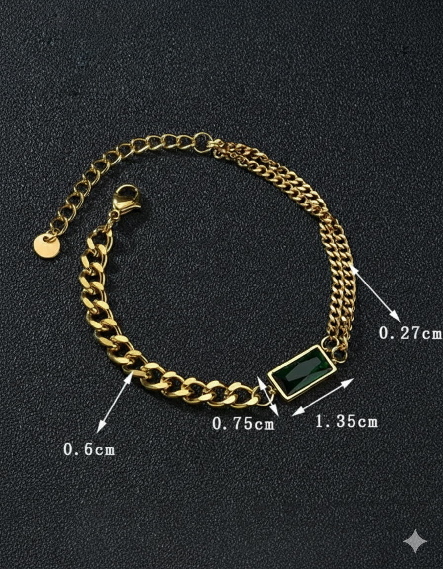Gilded Heart-Link Bracelet – Elegant Gold-Tone Charm